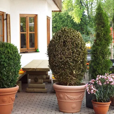 Isartaler Hof 3*