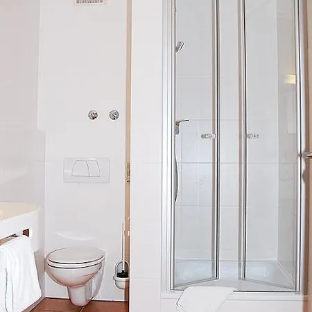 Hotel Isartaler Hof