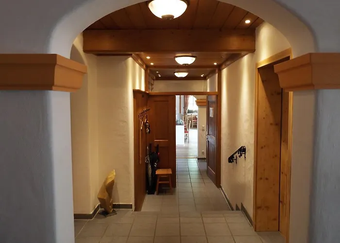 Isartaler Hof 3*
