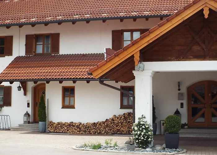 Isartaler Hof 3*